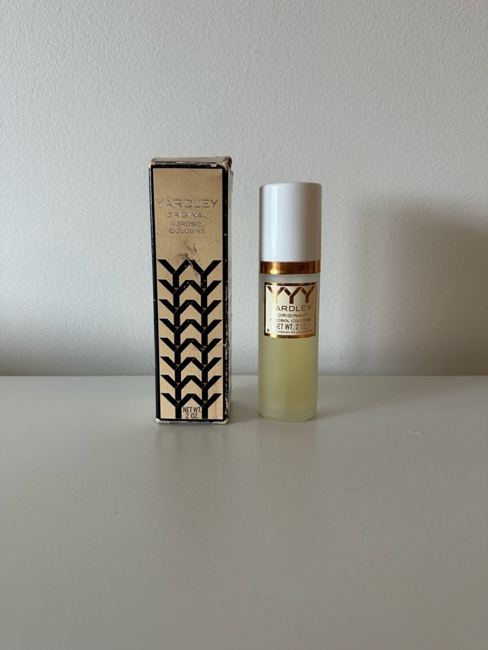 Vintage Yardley of London Original Cologne 2oz 1970s Spray Perfume Musk